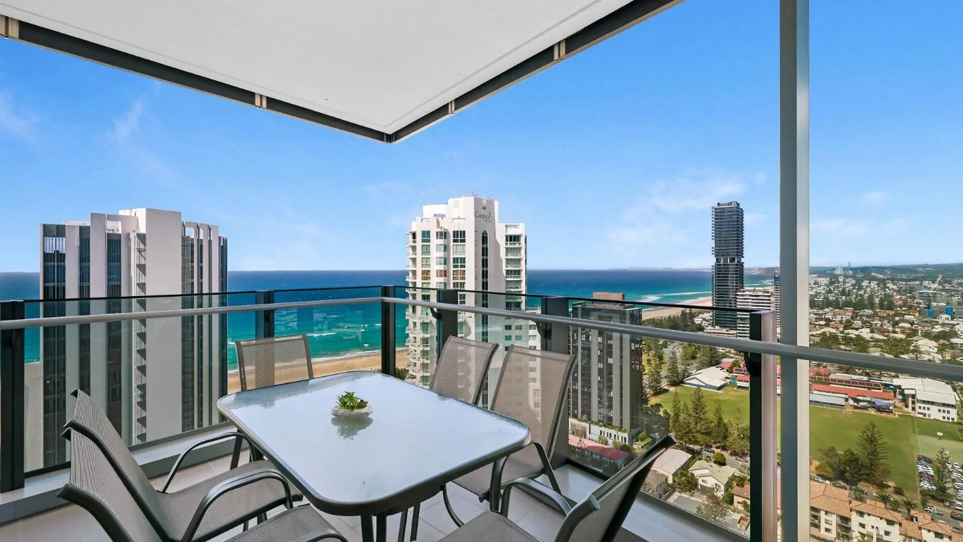 Kanasu Gold Coast 0*,  Australia